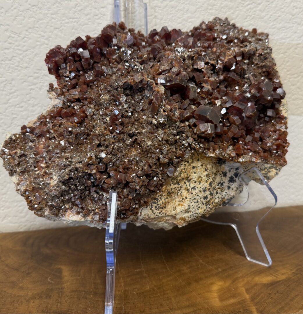 AAA+ Vanadinite
